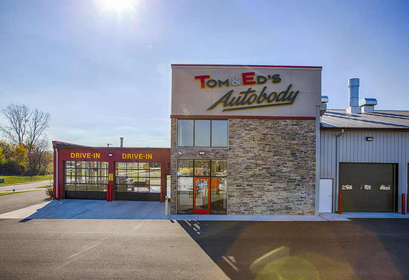 Post Frame Auto Body Shop Merrillville, Indiana FBi Buildings